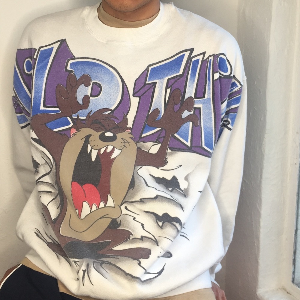 Vintage looney tunes crew neck